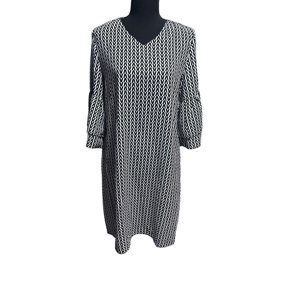 Ayigar Women’s Size M Slip On VNeck Bell Sleeve Dress New